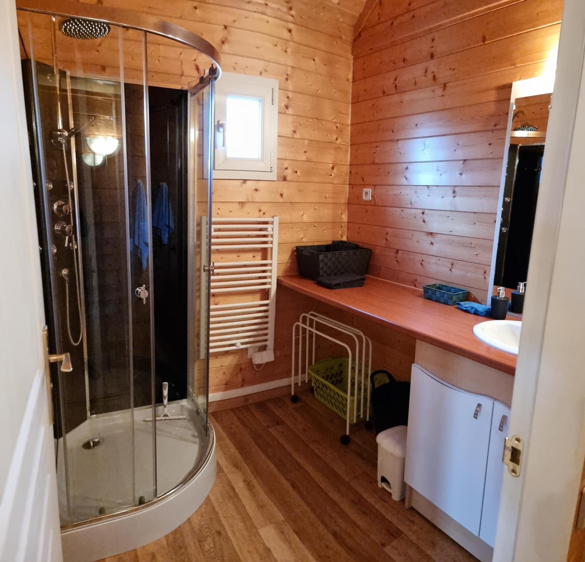 Chalets Etang Sur Arroux Экстерьер фото